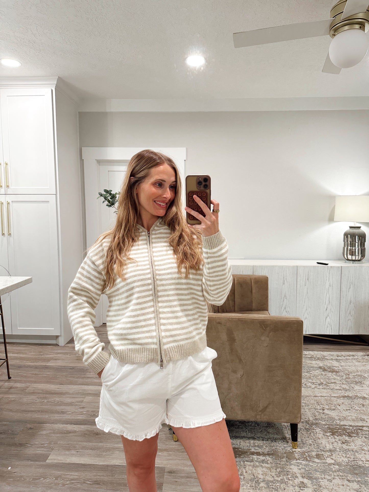 Belle Shorts - White