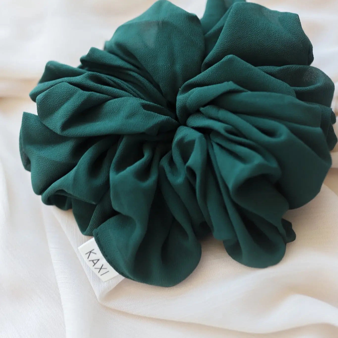 Kaxi Jumbo Scrunchie - Emerald Green