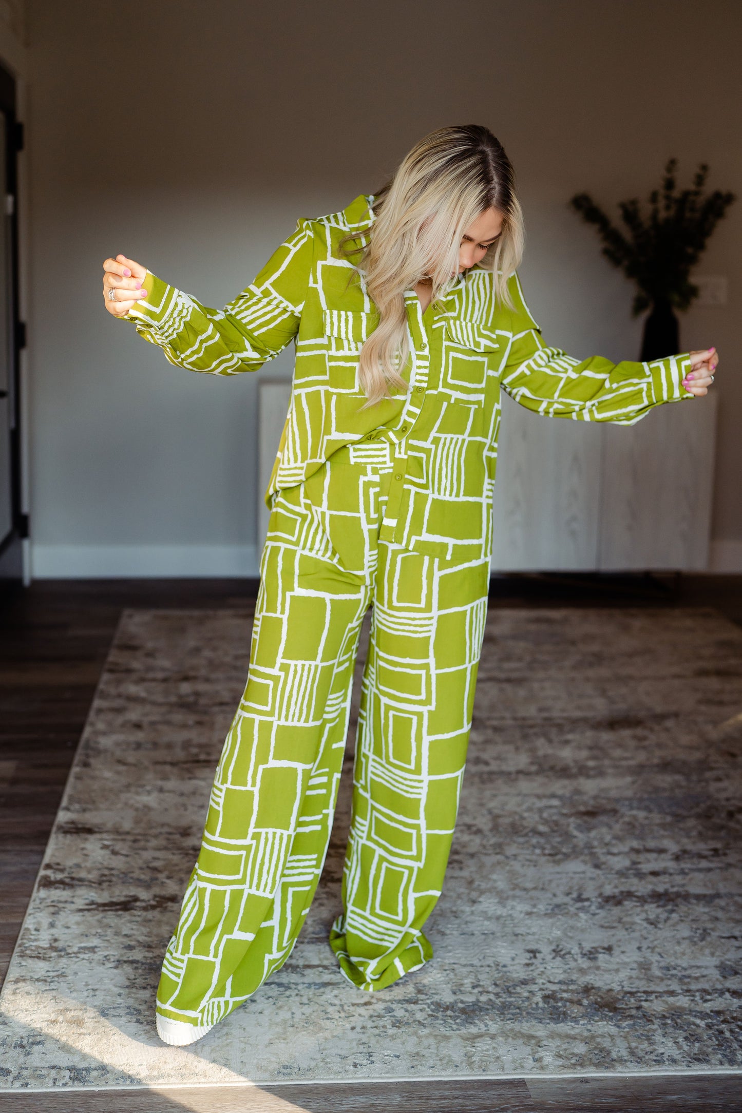 Abstract Wide Leg Pant