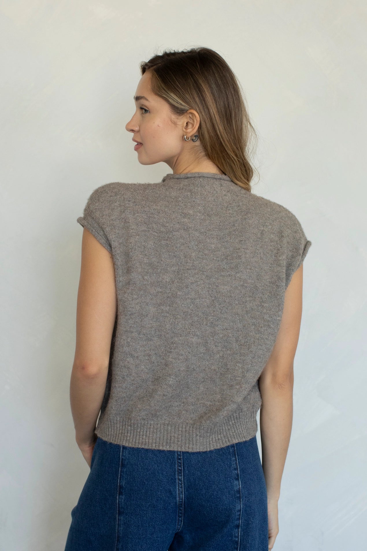 Piper Vest Cardigan - Mocha