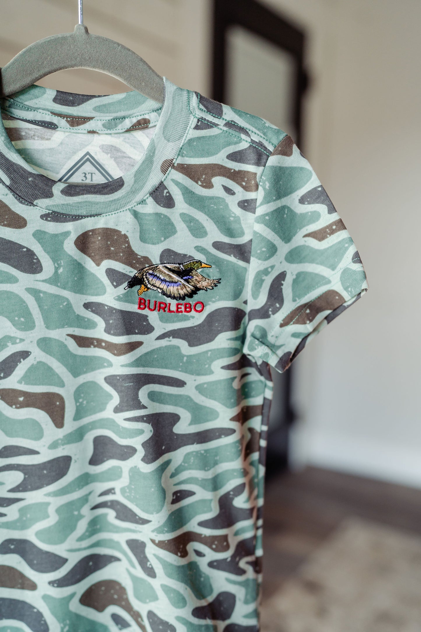 Toddler Burlebo Retro Duck Camo Pocket Tee
