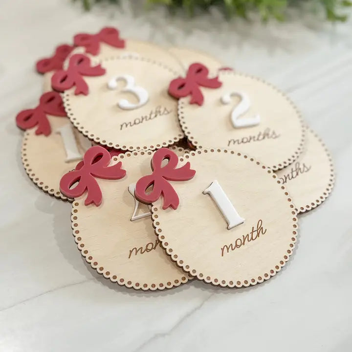 Raspberry Bow Wooden Monthly Milestone Discs