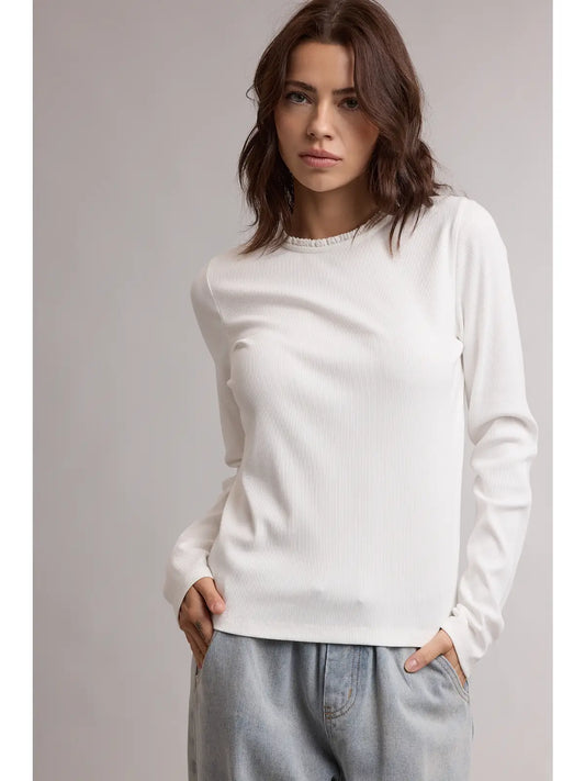 Ribbed Scallop Neck Knit Top - Off White