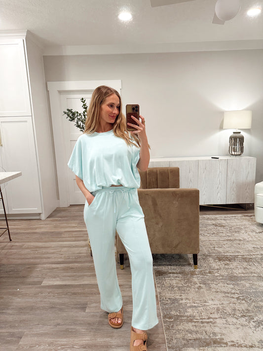 Scuba Bubble Hem Top - Mint