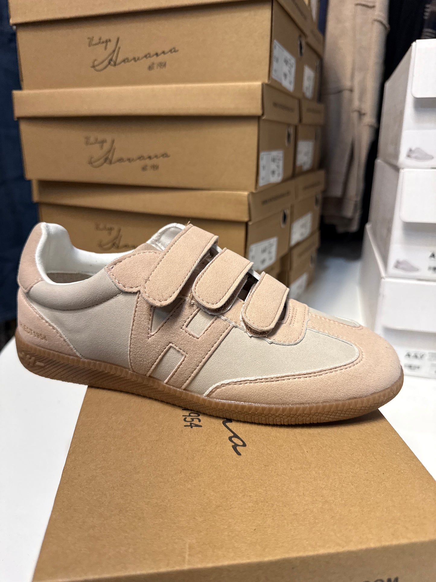 VINTAGE HAVANA SNEAKERS