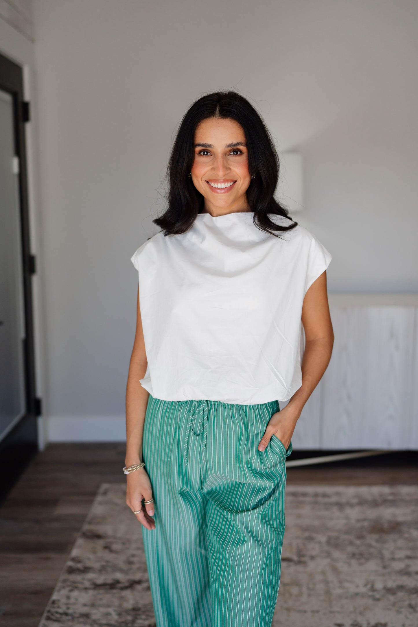 Bubble Hem Drape Neck Poplin Top
