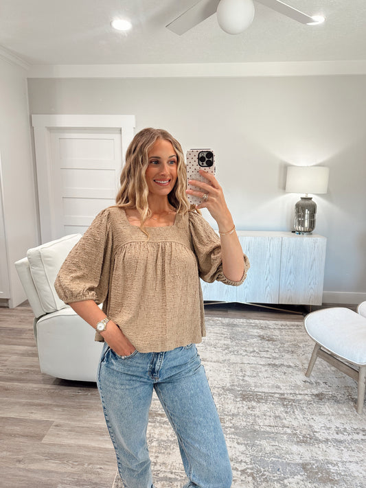 Textured Knit Puff Sleeve Top