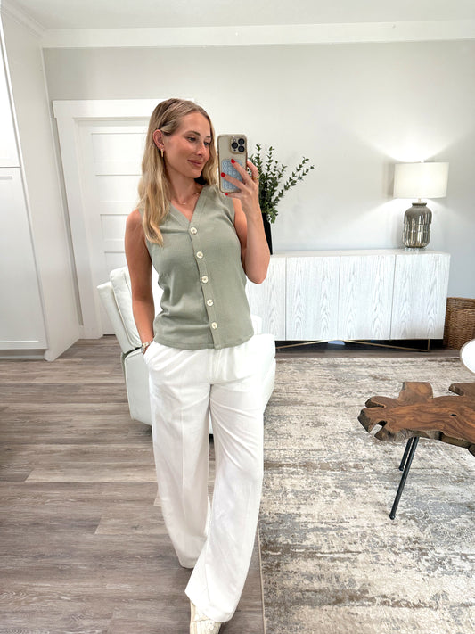 The Lucy Linen Pants